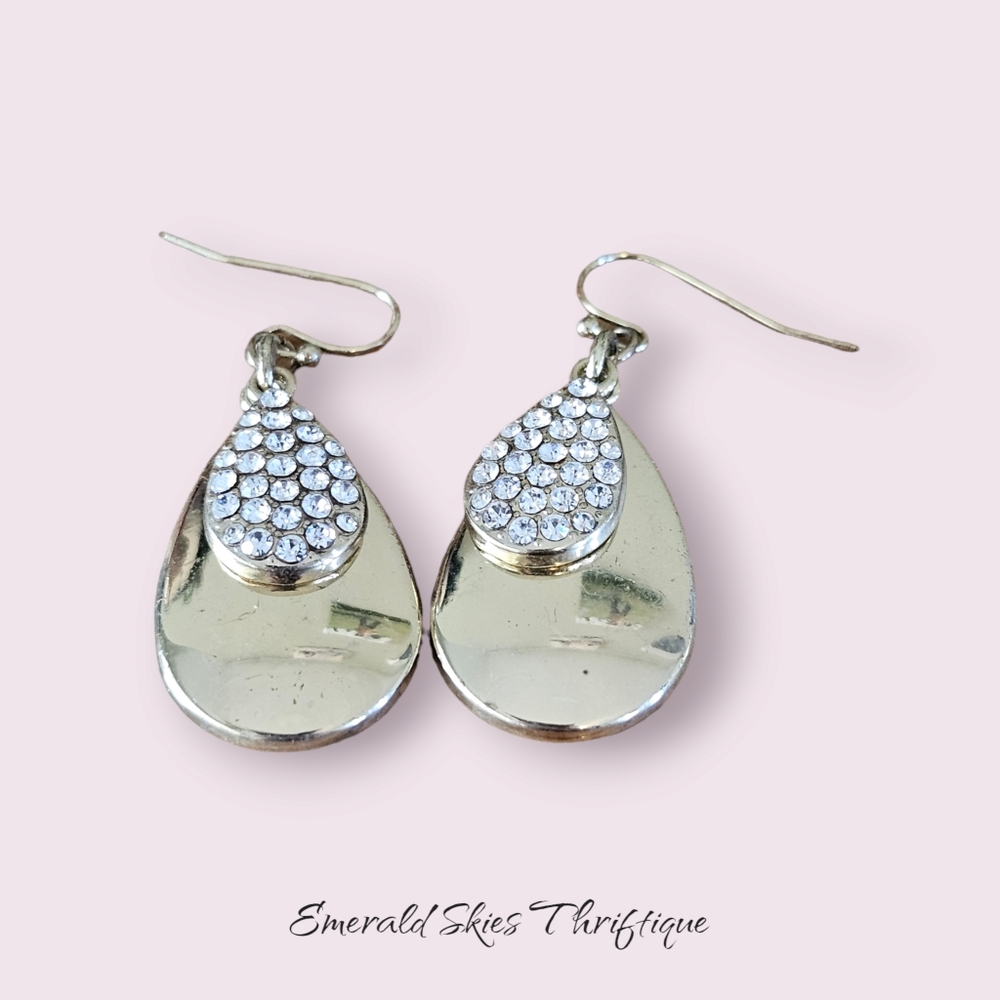 Lauren‎ Conrad dangle earrings